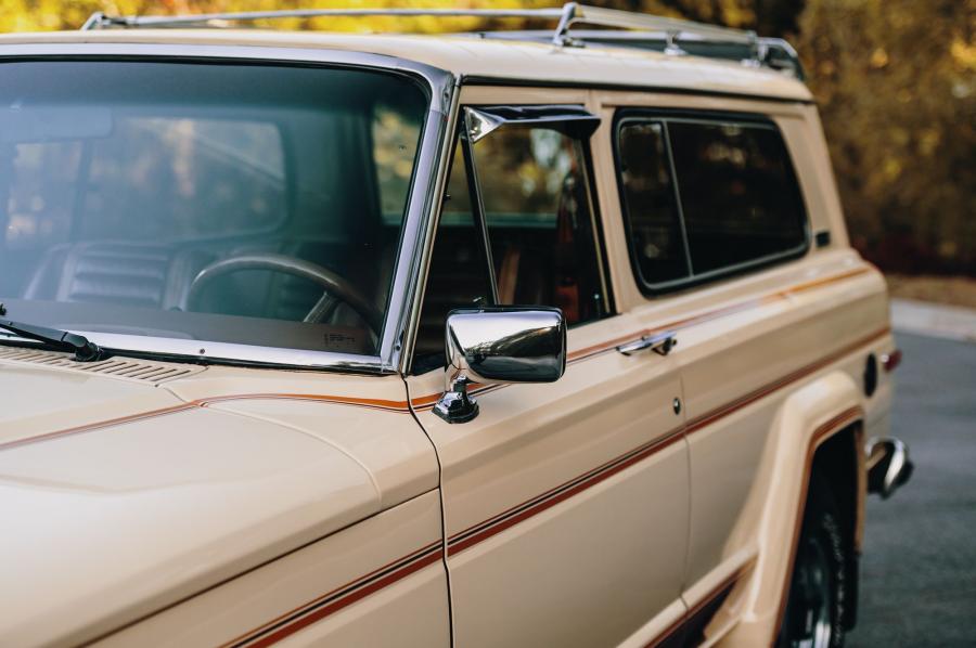 Детали экстерьера Jeep Cherokee Laredo (SJ) 1983 года  (фото 17 из 78)